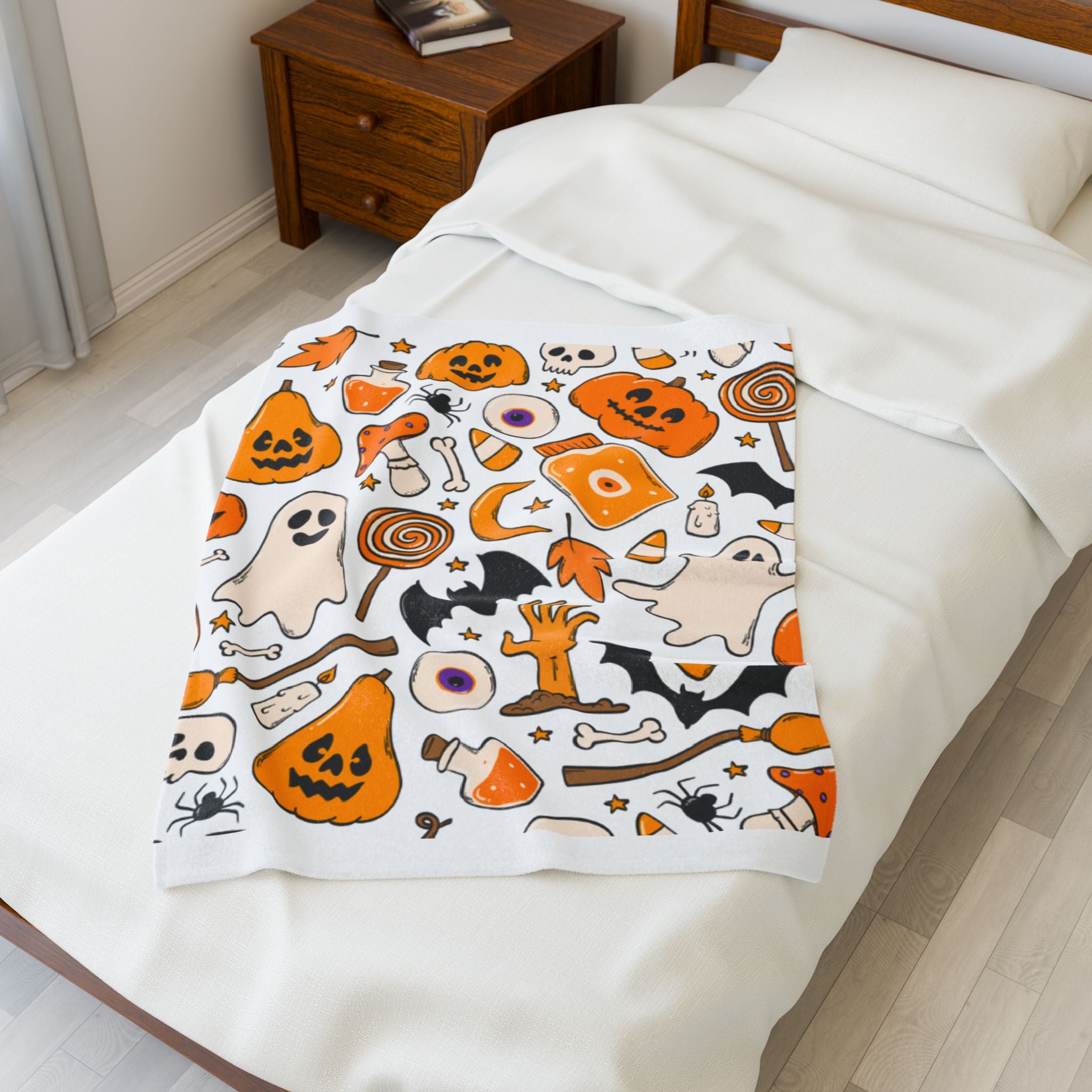 Halloween Themed Velveteen Plush Blanket | Cozy Fall Decor, Spooky Gifts, Haunted House Essentials, Pumpkin & Ghost Design