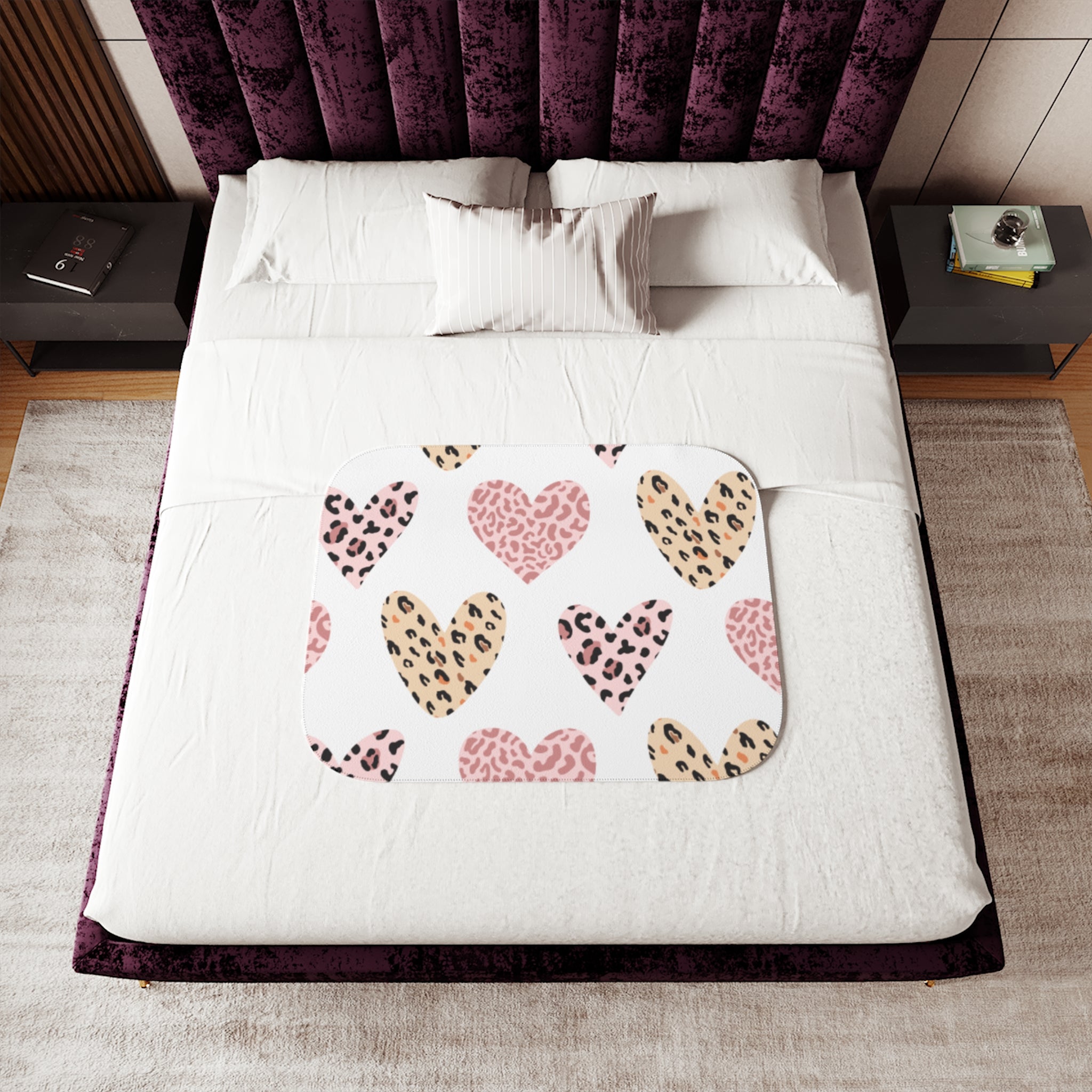 Cozy Sherpa Blanket, Heart Patterns, Warm Throw for Home Decor, Perfect for Gifting, Valentine's Day, Birthday, Cuddle Up, Soft Blanket