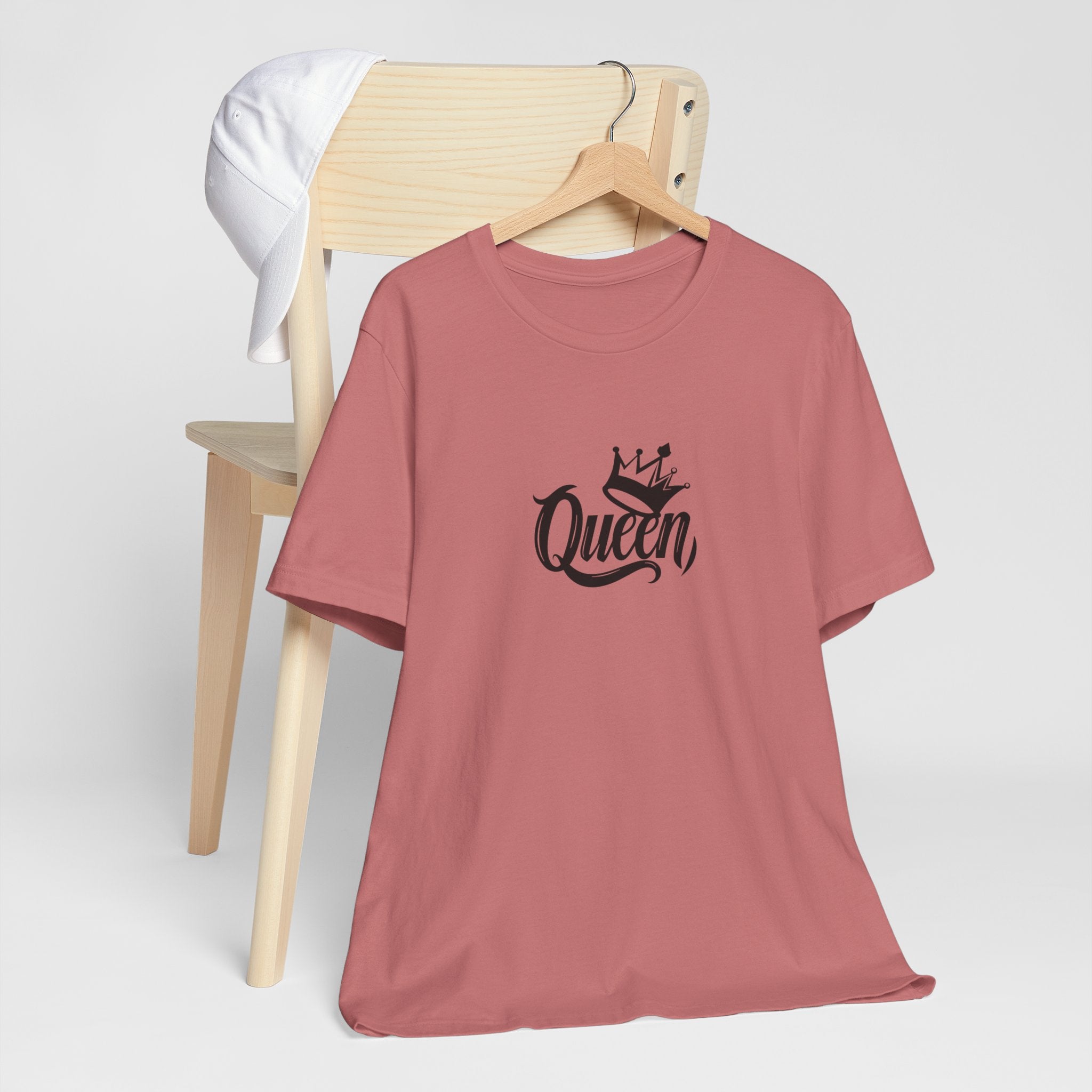 Queen Graphic Tee, Stylish Unisex T-Shirt, Perfect Gift for Her, Casual Wear, Birthday Present, Queen Crown Design