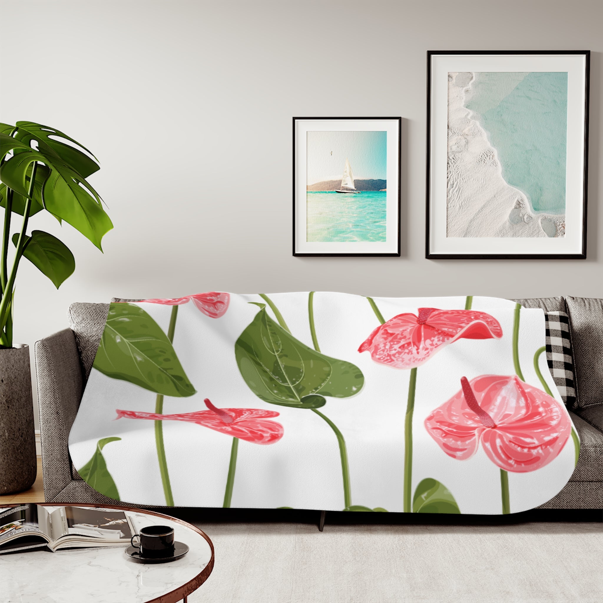 Floral Sherpa Blanket, Cozy Throw for Home, Perfect for Gifting, Floral Home Decor, Ideal for Winter, Living Room Accessory