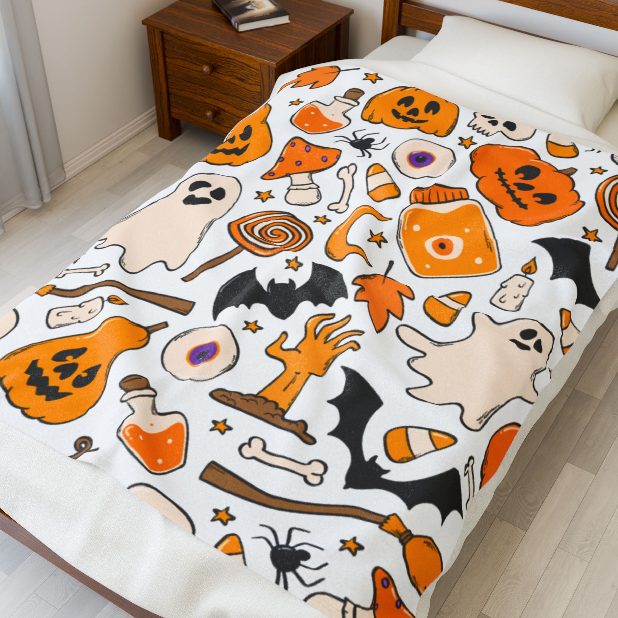 Halloween Themed Velveteen Plush Blanket | Cozy Fall Decor, Spooky Gifts, Haunted House Essentials, Pumpkin & Ghost Design